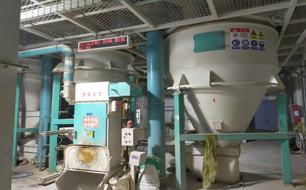 飼料廠機器設備價格多少錢?其在加工時需要進行水分調節嗎?